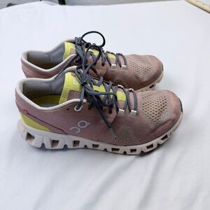 On Cloud X 2 women's running shoe in the "Mocha/Sand" colorway